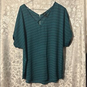 Worthington Teal Black Geometric Print Blouse with Zipper Accent Size L.